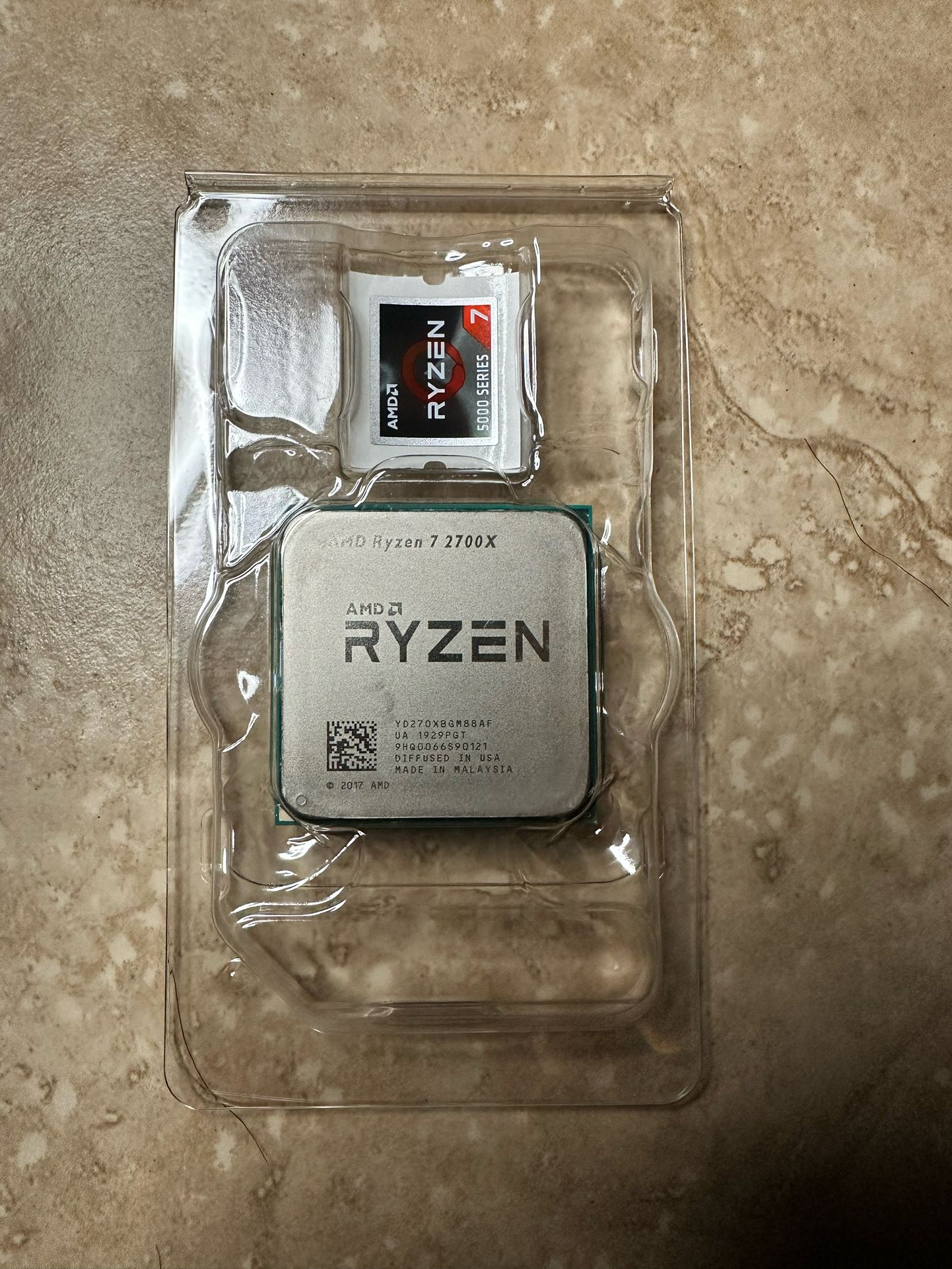 AMD Ryzen 7 2nd Gen - Ryzen 7 2700X Pinnacle Ridge (Zen+) 8-Core 3.7 GHz (4.3 GHz Max Boost) Socket AM4 105W YD270XBGAFBOX Desktop Processor