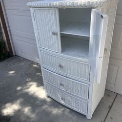 Rattan Dresser/Carlsbad 