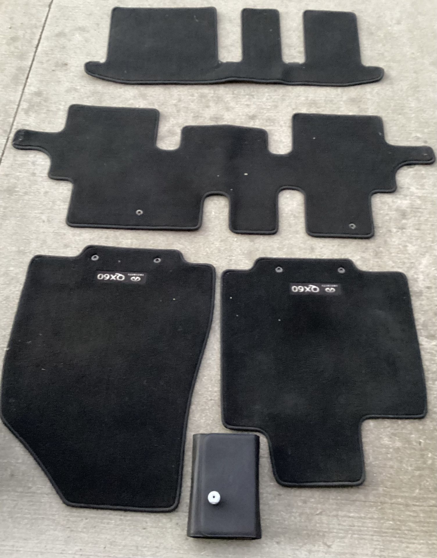 Infiniti QX 60 Floor Mats Owners Manual Wheel Lock & Snow Tire Chains