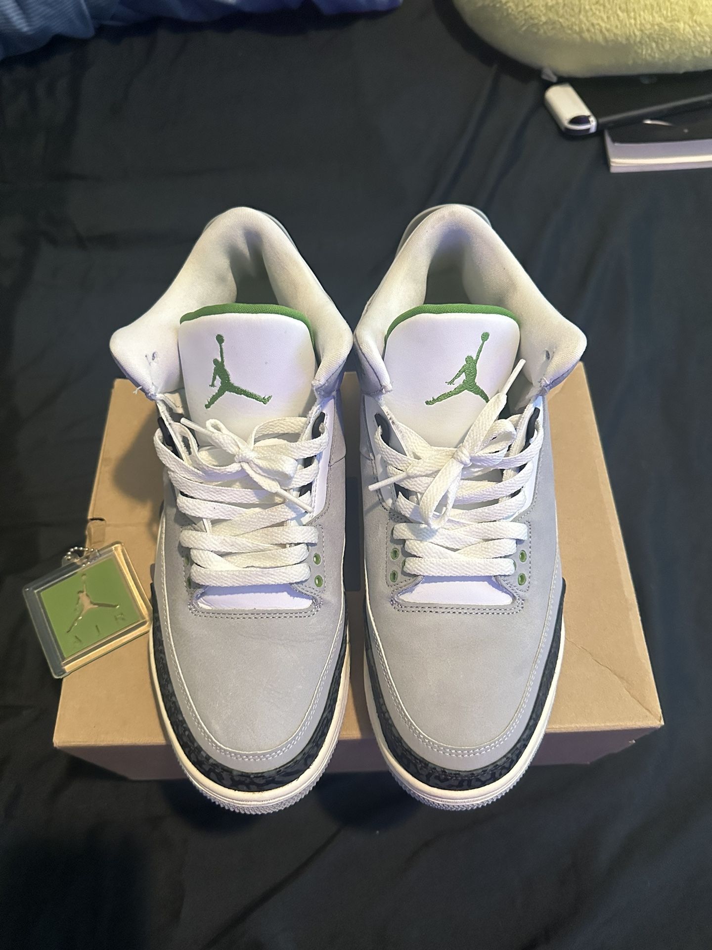 Jordan 3s “chlorophyll”