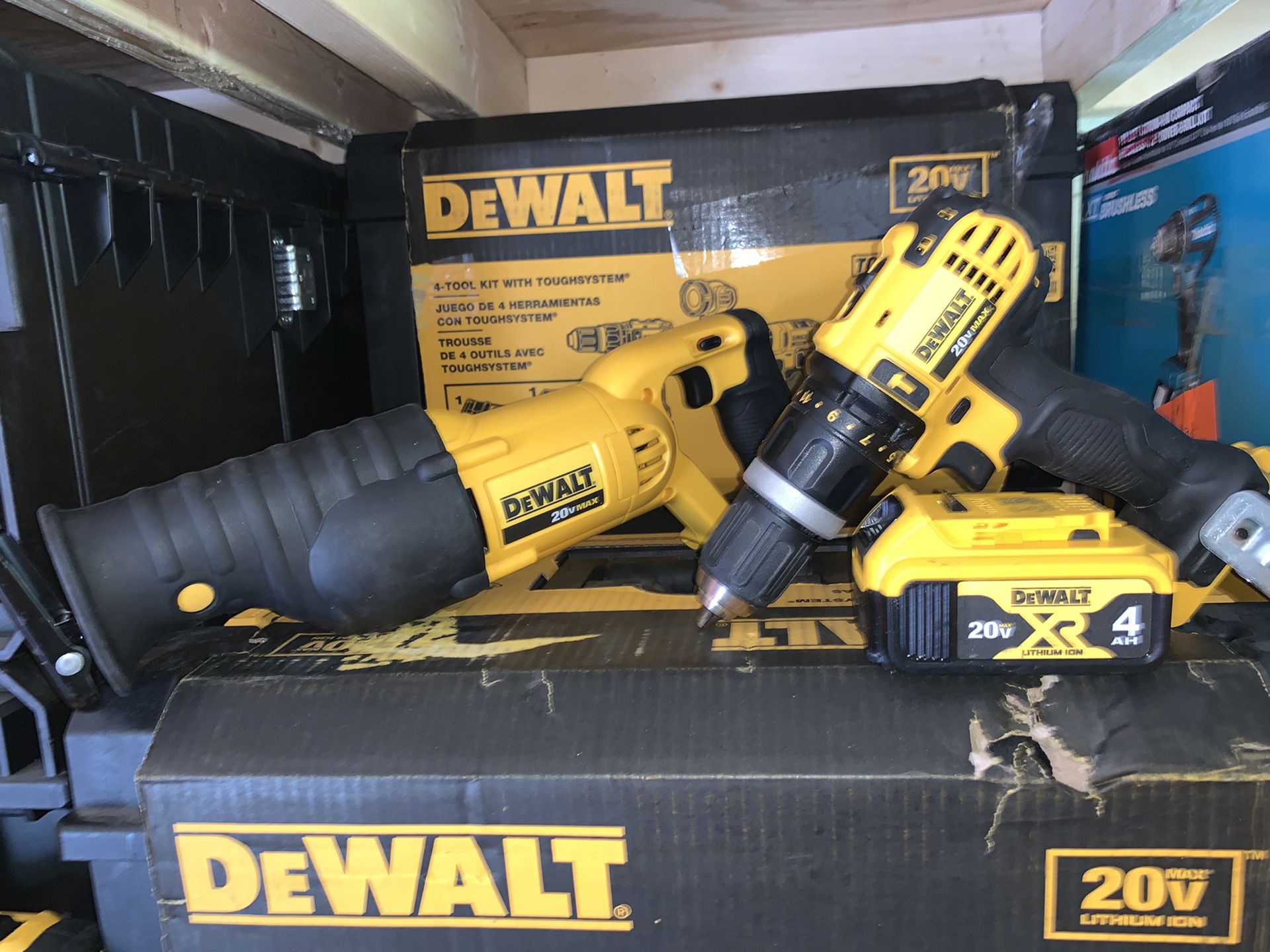 Dewalt hammer drill and saw Zaw 1 battery no charger firm price