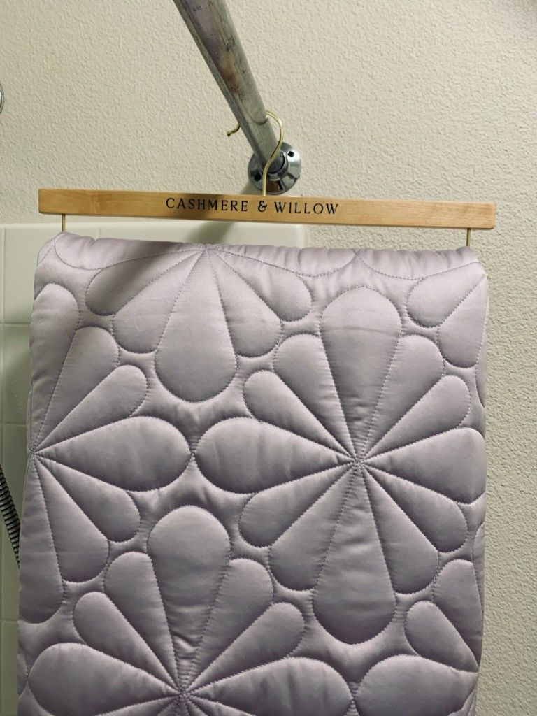 Cashmere And Willow King Comforter