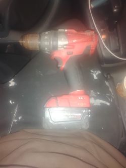Milwaukee hammer drill and 4.0 battery