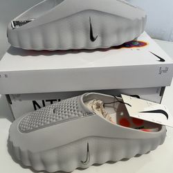 New Smoke Grey/Chrome Nike Mind 001  Size : 6M 100% authentic 