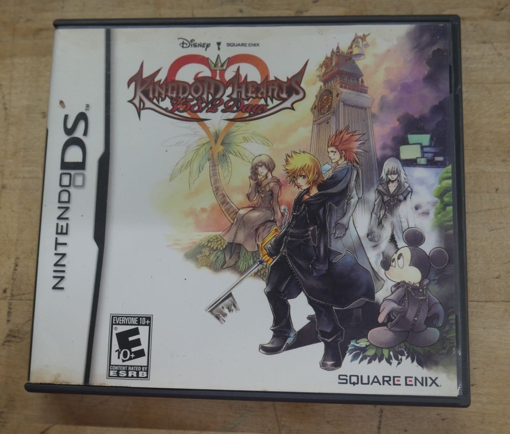 Kingdom Hearts 358/2 Days Nintendo DS Lite DSi XL 3DS 2DS w/Case & Manual. very good condition. 