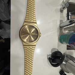 Gold watch wall cloc