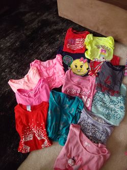 2 lots of short sleeve t shirts for girl 10/12