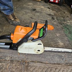 Stihl 018c chainsaw. 14 inch bar