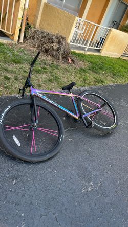 throne bike