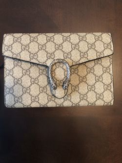Gucci GG supreme canvas wallet-on-chain