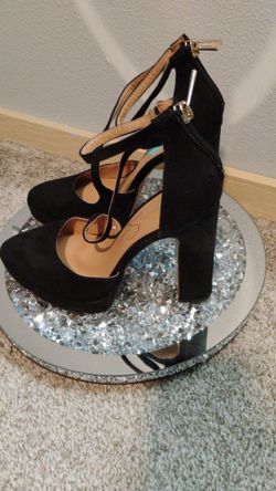 Crossy Strap Heels  Jessica Simpson Size 6 M