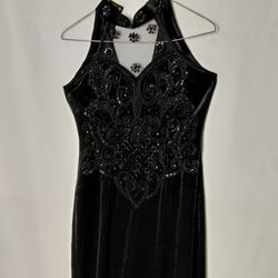Vintage 100% Polyester Hand Beaded Sequin Gown Black/Black Velvety Feel