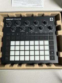 Novation Circuit Tracks Groovebox