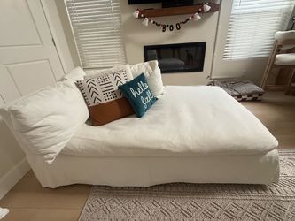 White modular couches