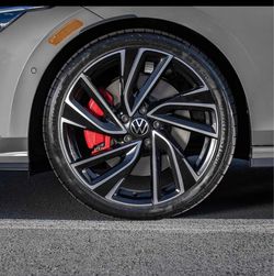 4 OEM 19” Estoril Rims