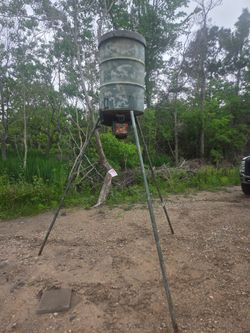 Deer feeders for sale