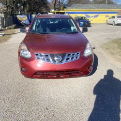 2014 Nissan Rogue 