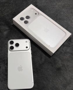 Brand New iPhone 17 Pro Max**UNLOCKED//Any Company