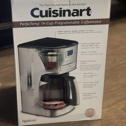 Brand New Cuisinart DCC-3200P1 PerfecTemp 14-Cup Programmable Coffeemaker