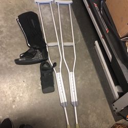 Medical Walking Crutches  & Casts , Size Medium 