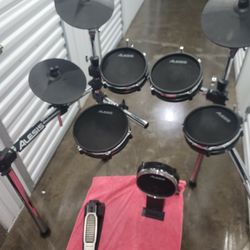 Alesis Command Drum Set, missing Drum Module, Excellent Conditions 
