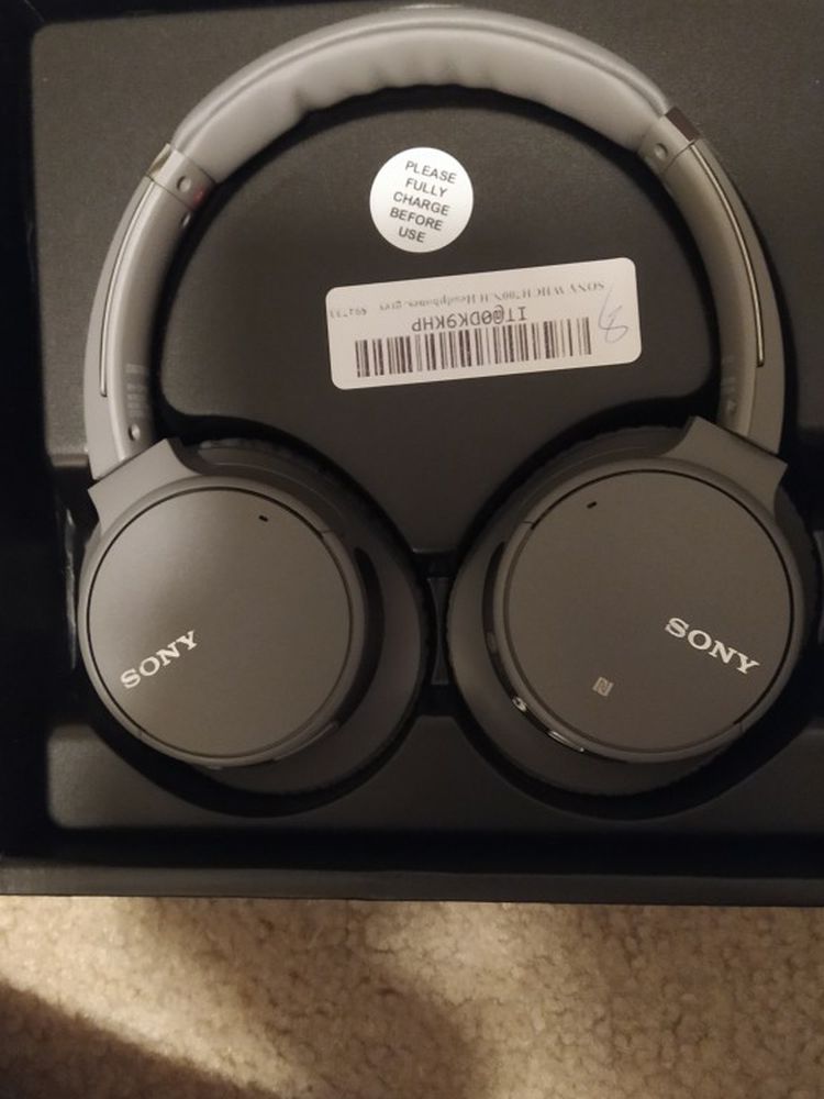 Sony WHCH 700N/H Headphones Grey