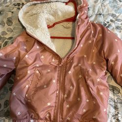 Girls Warm sweatshirt/coat Size 6