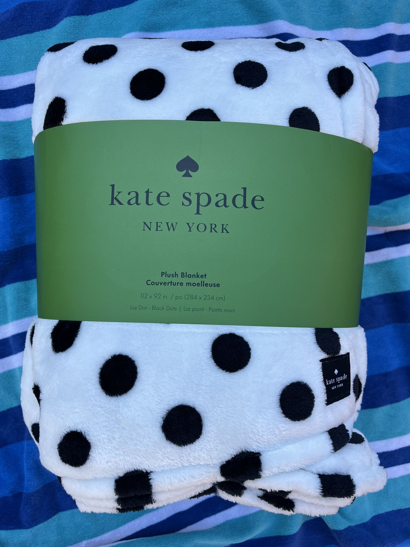 NICE SUPER CUTE PERFECT PRESENT 🎁 NEW Kate Spade Lia Dot plush
