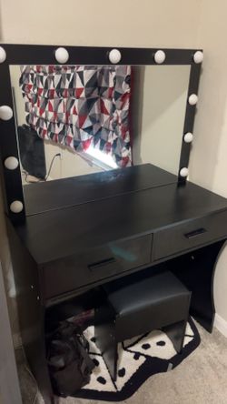 Vanity set with seat included