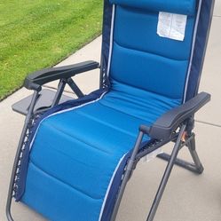 Timber Ridge Zero Gravity Lounge Chair