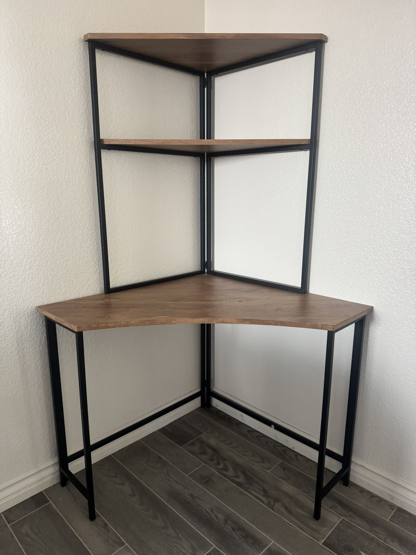 Kirby Corner Tower Desk