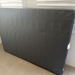  Serta Low Profile Box Spring - Size: Double