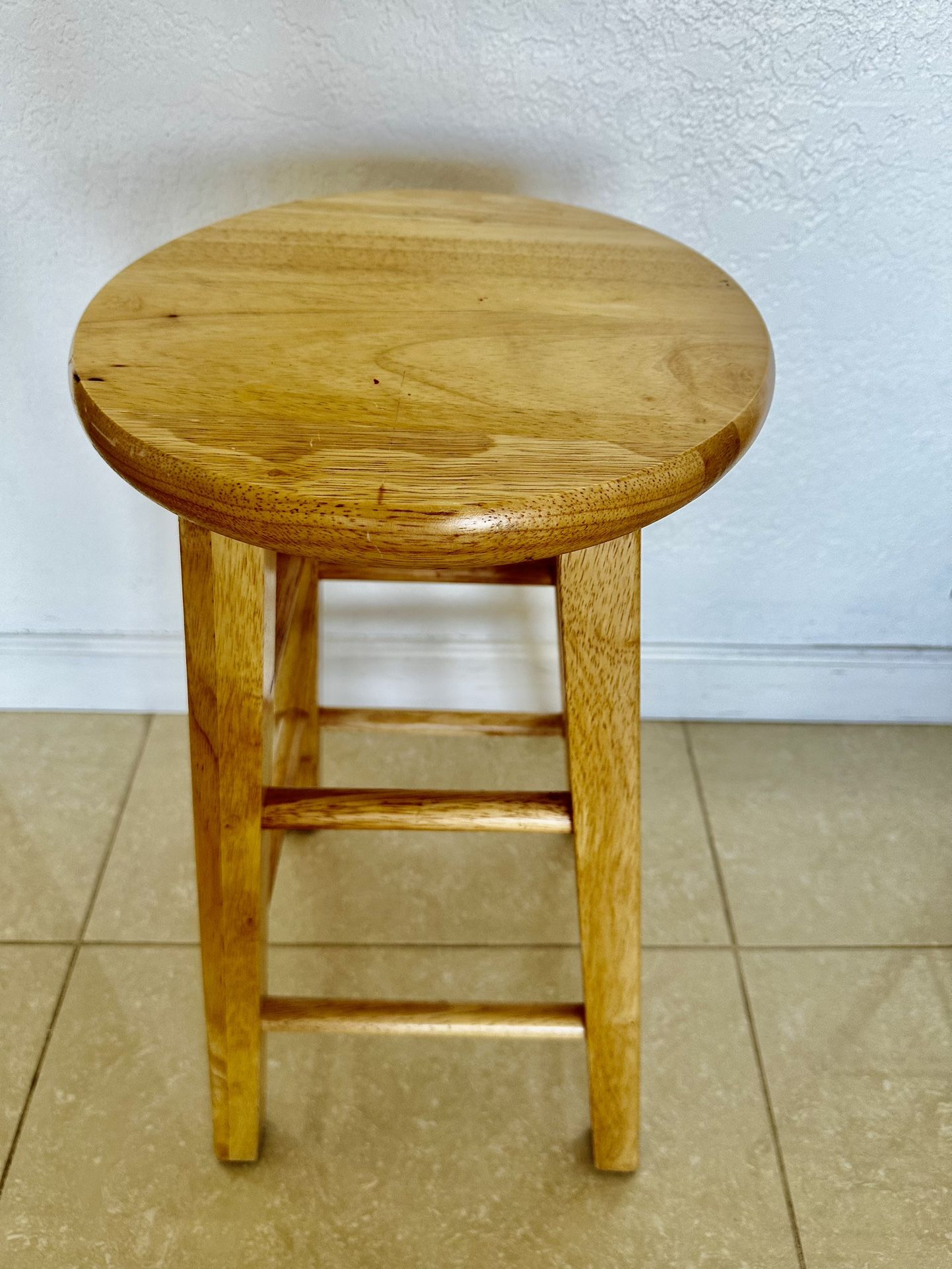 Blonde Solid Wood Round 2ft Counter Stool **Miami Beach
