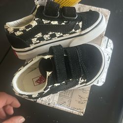 SNOOPY Vans Old Skool V Size 4.5T