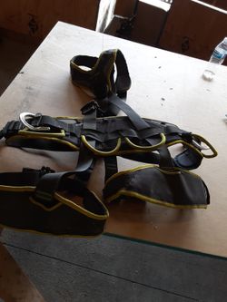 Singing Rock Harness