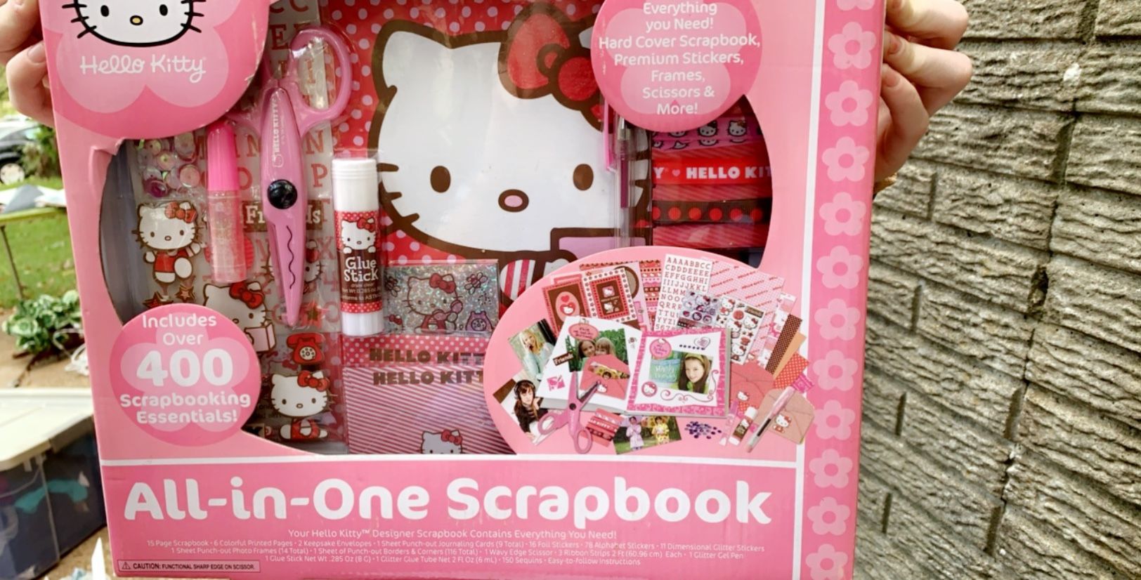 Hello kitty all-in-one Scrapbook