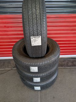 265/70R18 Bridgestone Dueler ā Set of 4 8/32 Tread