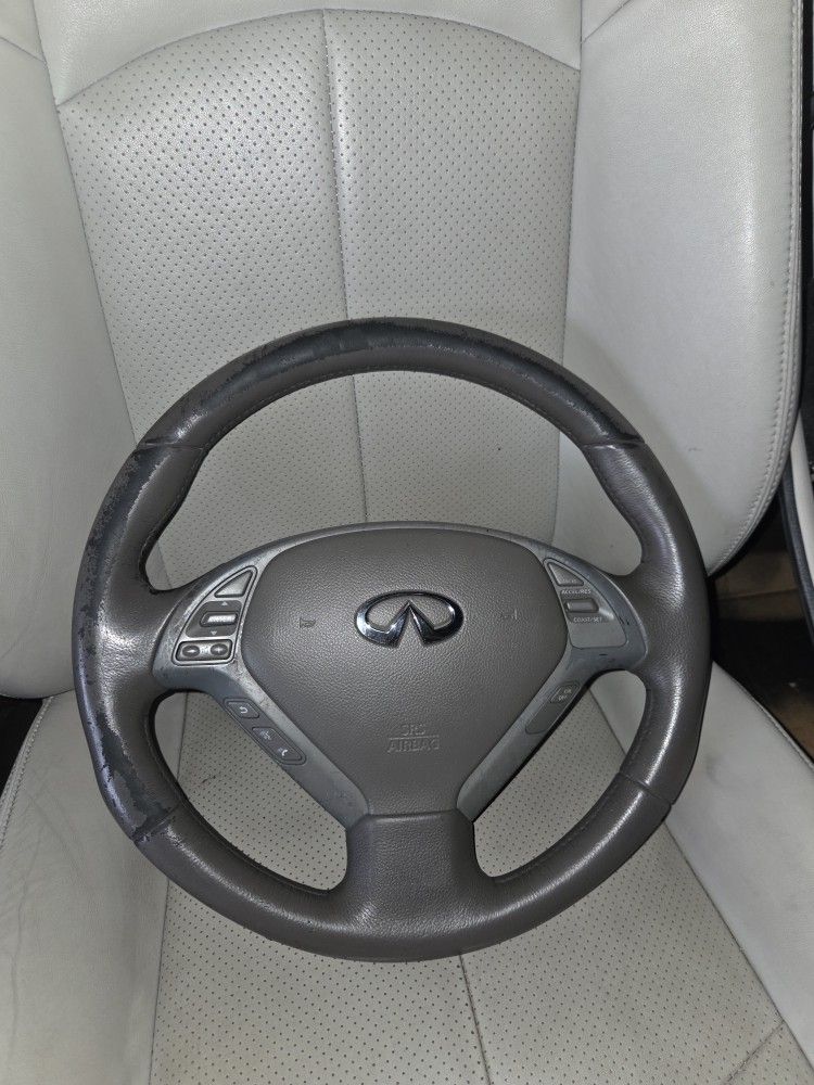 G37 Steering Wheel