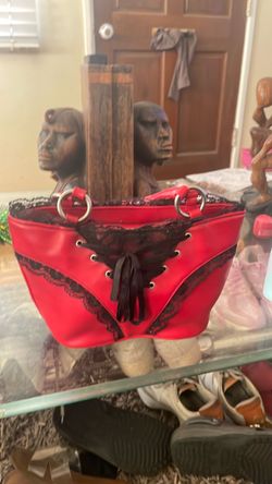 The cutest purse that they don’t make anymore