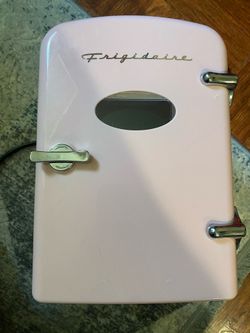 Frigidaire Retro Pink Mini Fridge