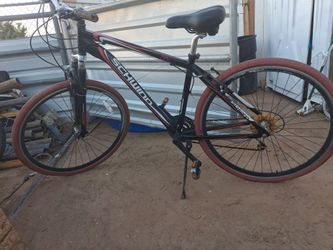 Schwinn aluminum tubing forks have shocks seat has spring shocks 21 speed