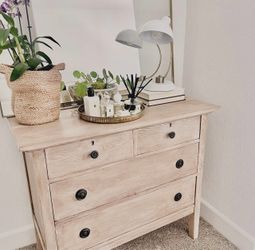 Antique small dresser