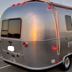 
airstream bambi 2009