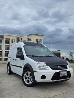 Selling my Beautiful 2011 Ford Transit Connect For AutoDetailing