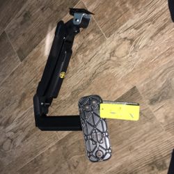 Monitor Mount
