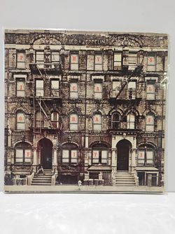 Vintage Led Zeppelin Physical Graffiti Double Vinyl LP Swan Song Records 1975