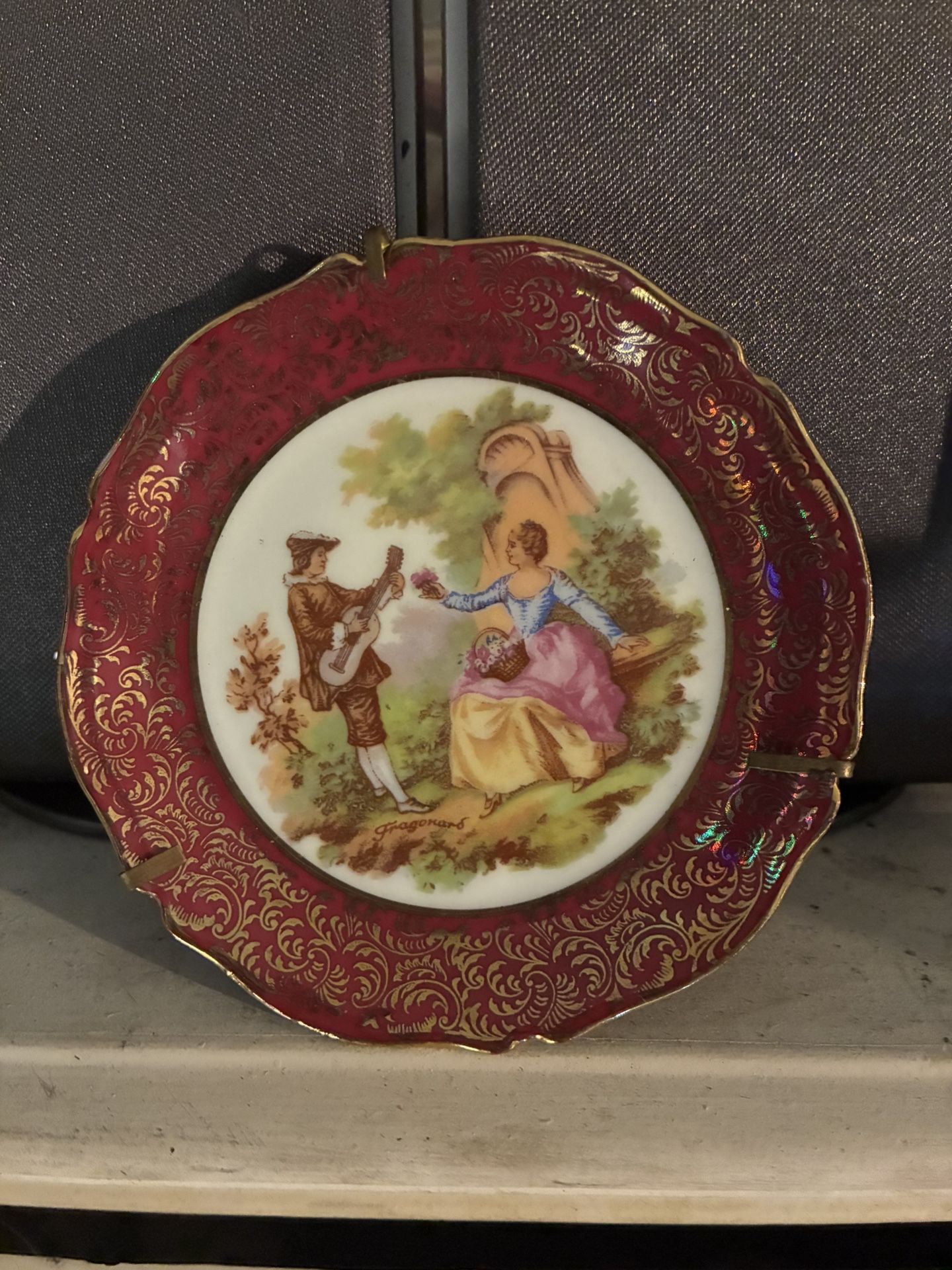 Vintage Limoges France Porcelain d'Art Miniature Plate Fragonard Couple 3.5’’