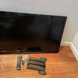 45" Panasonic TV Including Wall-mount