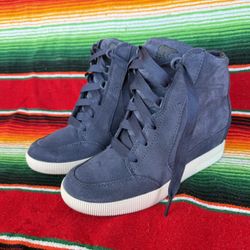 Sorel Suede Wedge Sneaker Boots Blue Women’s Size 6