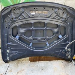 BMW F30 Hood